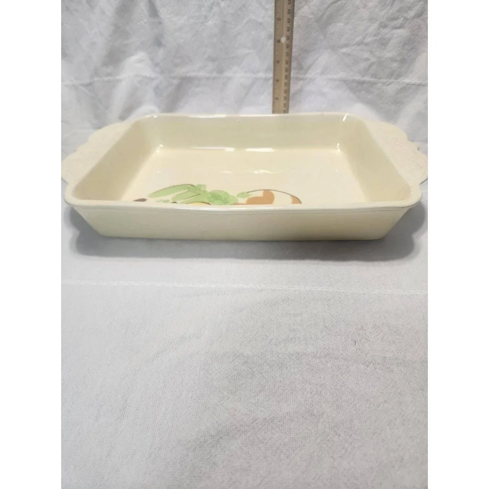 Vintage USA Pottery 1025 Lasagna Baker Ceramic Casserole Dish Vegetable Motif